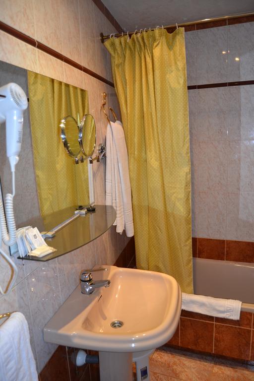 אלקאלה דה הנארס Hostal Don Juan I חדר תמונה