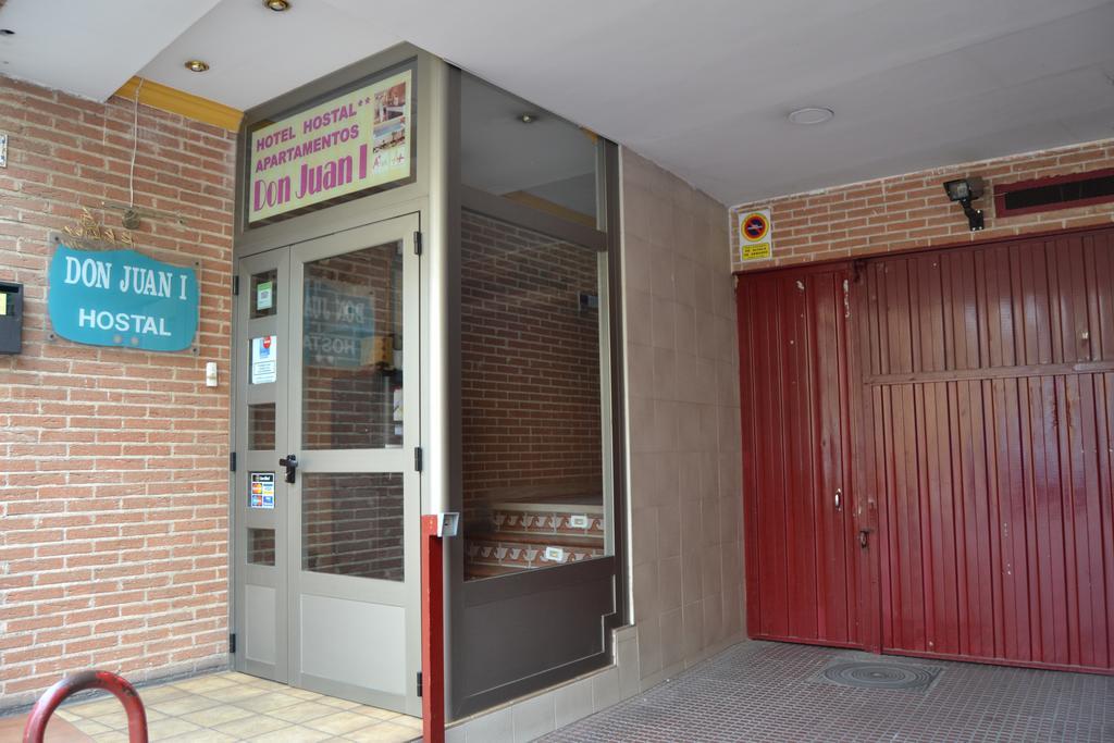 אלקאלה דה הנארס Hostal Don Juan I מראה חיצוני תמונה